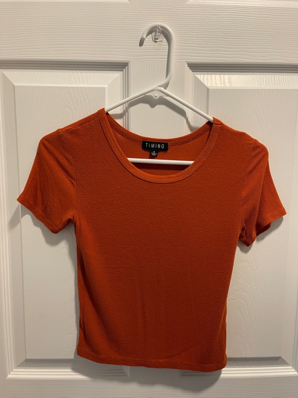 Cropped Short Sleeve Scoop Neck Top in Orange